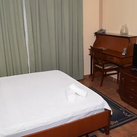 Tivoli 4*