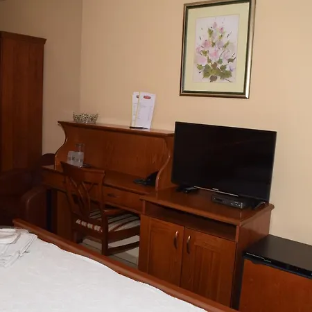 Tivoli 4* Tetovo